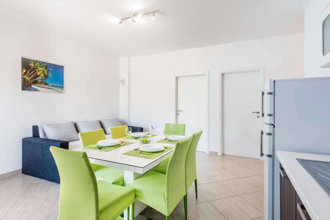 Apartments Marko Podstrana Extérieur photo