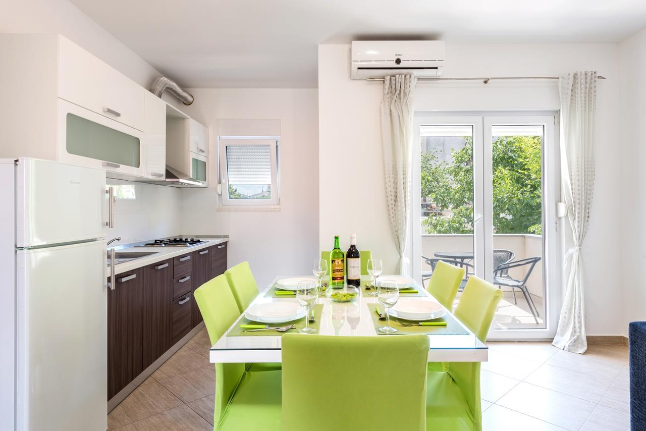Apartments Marko Podstrana Extérieur photo