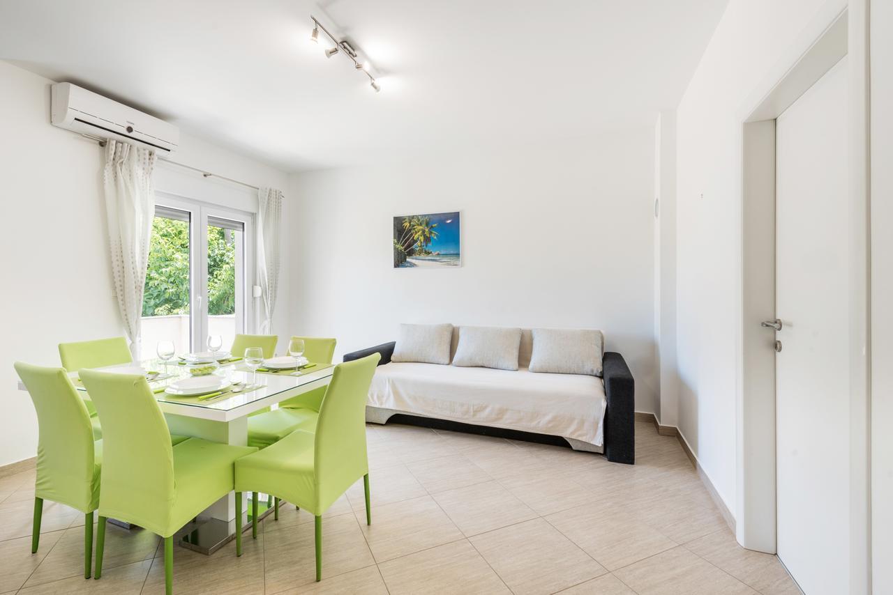 Apartments Marko Podstrana Extérieur photo